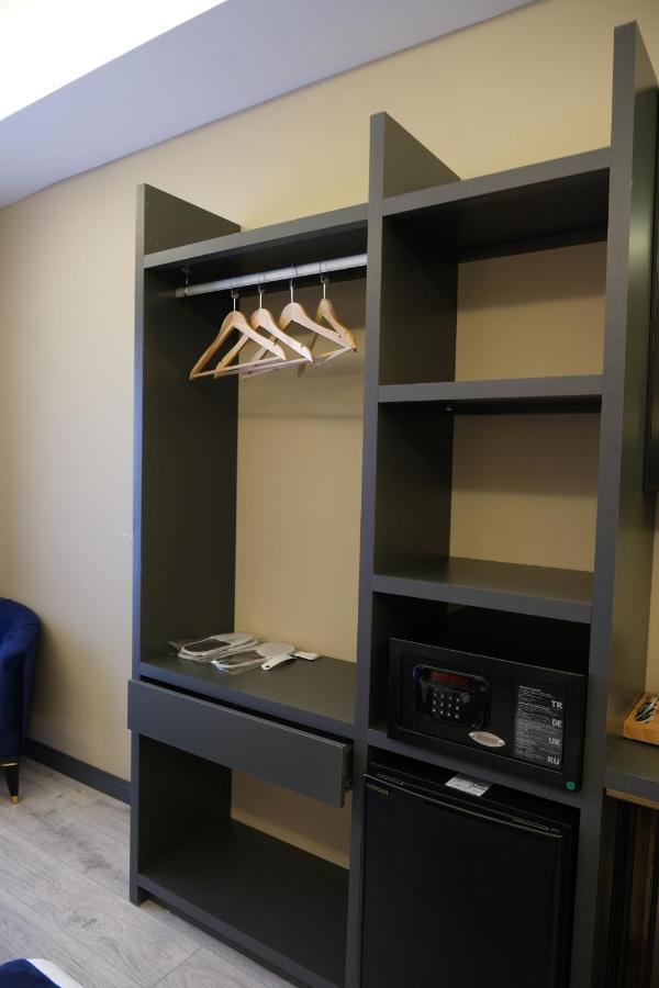 Park Hotel & Private Transportation Istanbul Airport-By Loft Arnavutkoy Eksteriør billede