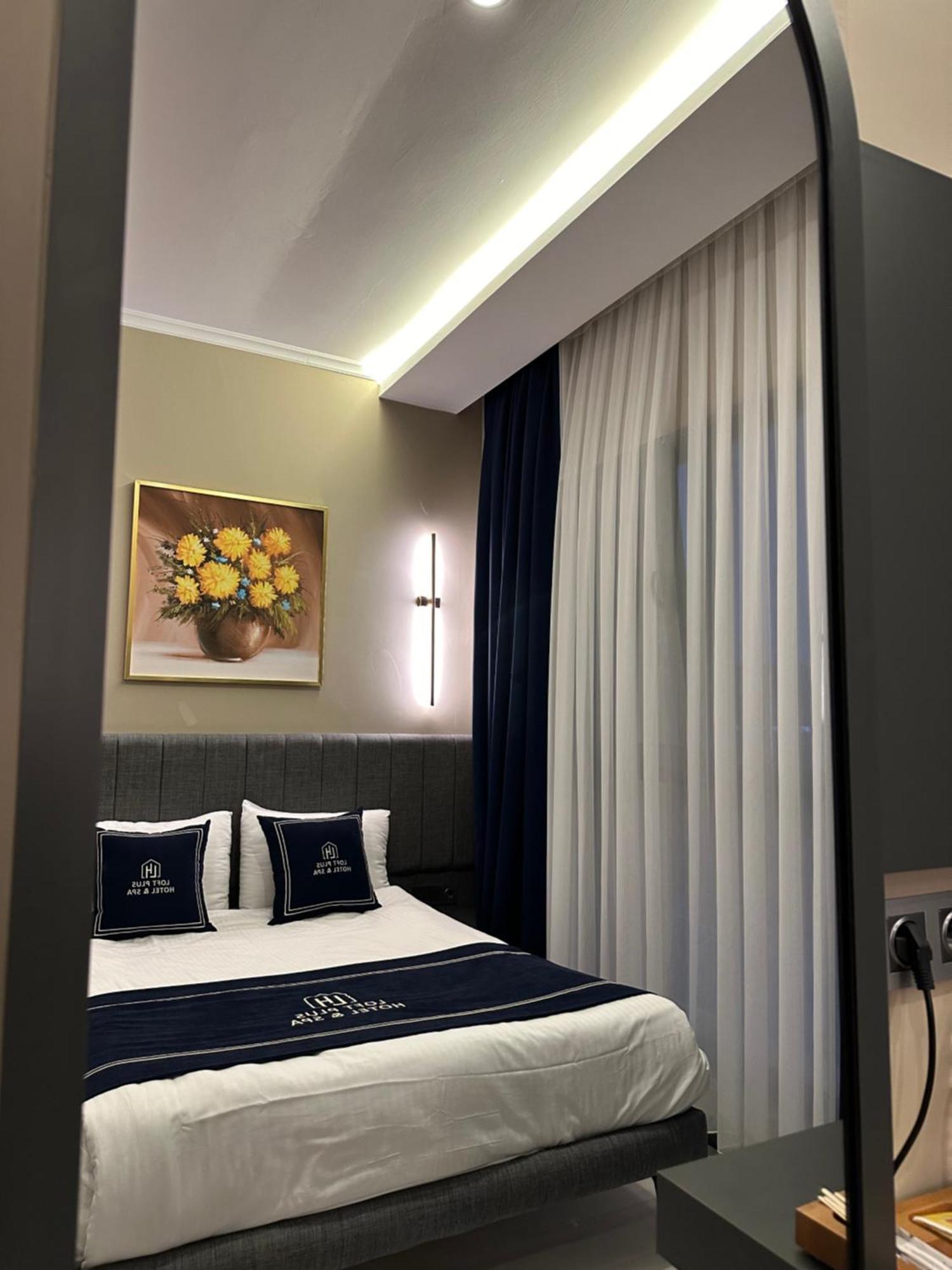 Park Hotel & Private Transportation Istanbul Airport-By Loft Arnavutkoy Eksteriør billede