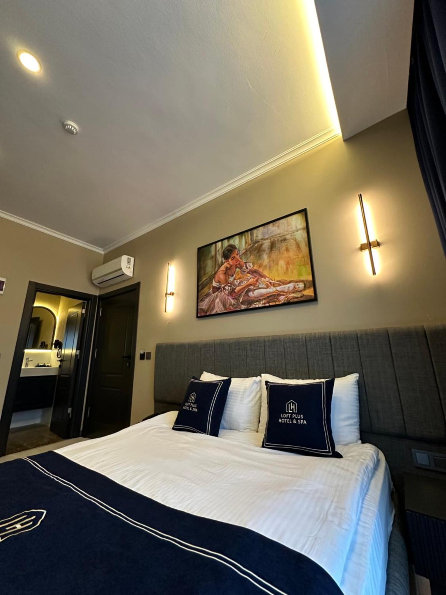 Park Hotel & Private Transportation Istanbul Airport-By Loft Arnavutkoy Eksteriør billede